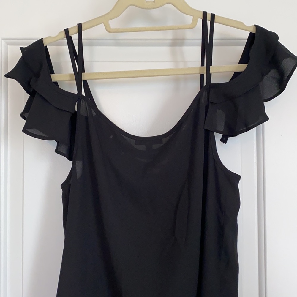 Express Off the Shoulder Ruffle Top - Picture 4 of 4